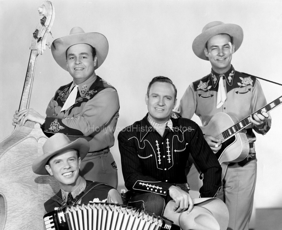 Gene Autry 1946 3.jpg